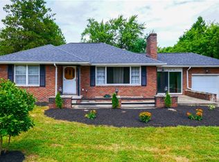 1476 Stepney St, Niles, OH 44446