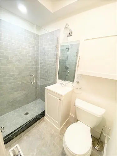 94 Morrison Ave Photo 1