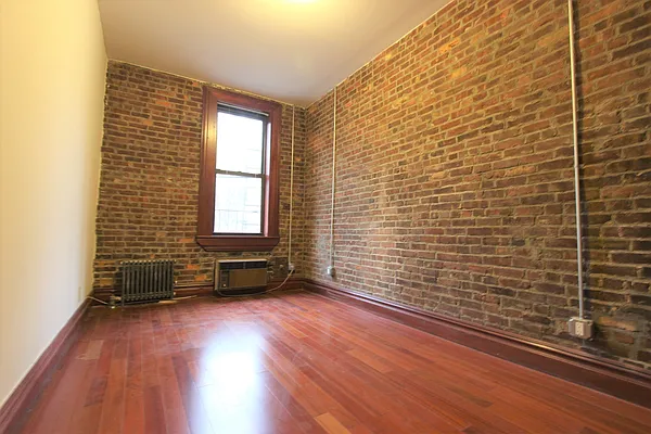 Rented by Compass | media 19