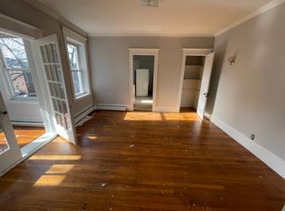 15 Quint Ave APT 4A, Allston, MA 02134