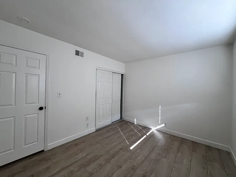 11310 La Mirada Blvd #4 — Photo 11