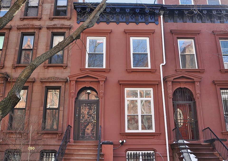 1st image of 348 Putnam Ave