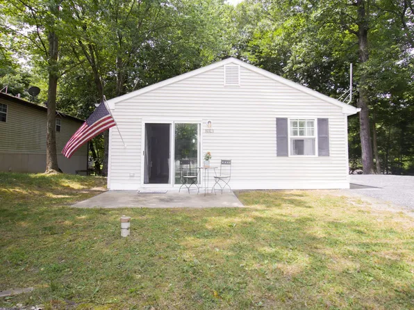 8313 Evergreen Dr, Lusby, MD 20657