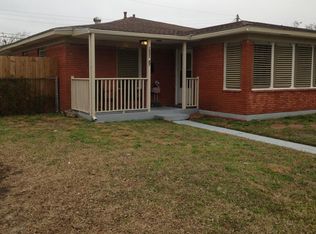 1521 57th St, Galveston, TX 77551