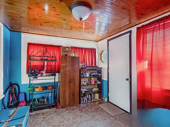 5th image of 64 Grove Street