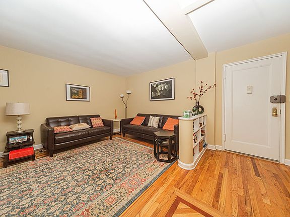 3rd image of 2741 E 28th St APT 6D