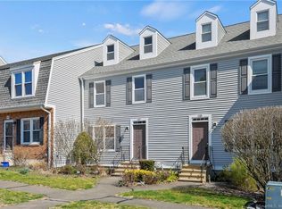 127 Summerhill Rd, Wallingford, CT 06492