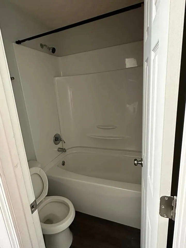1 bed, 550 sqft, $800 — Photo 4