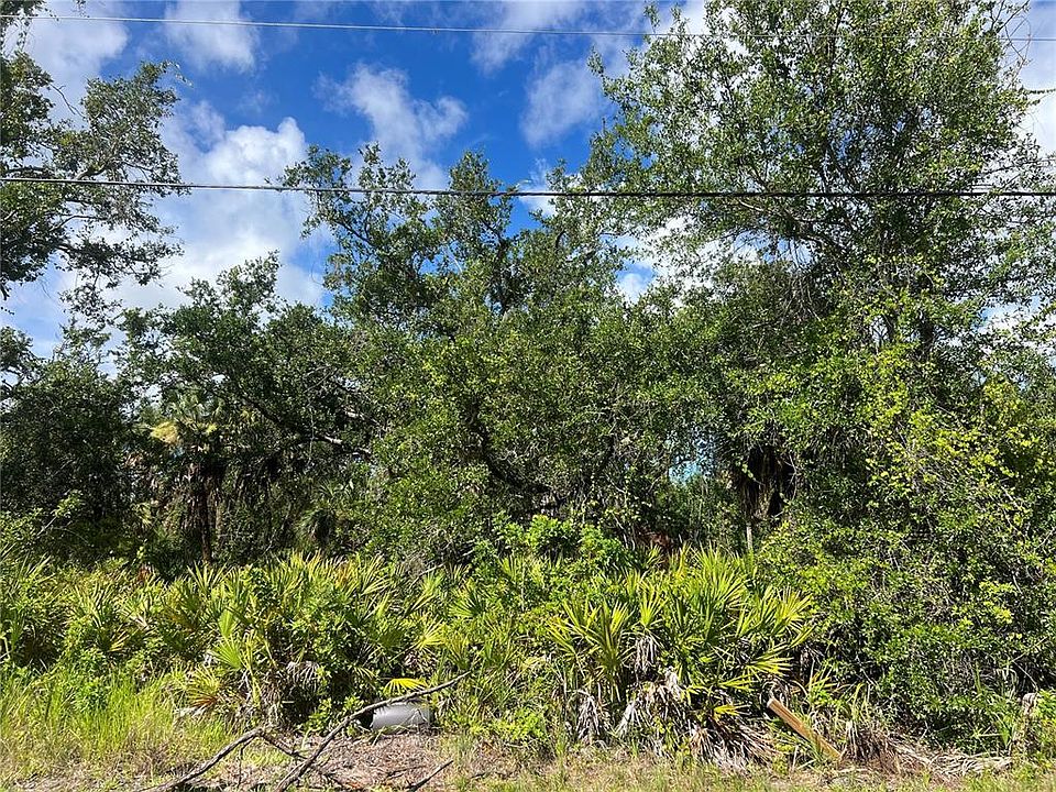 2nd image of 163 HARDEE WAY LOT 1662