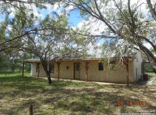 5480 Fm 1332, Jourdanton, TX 78026