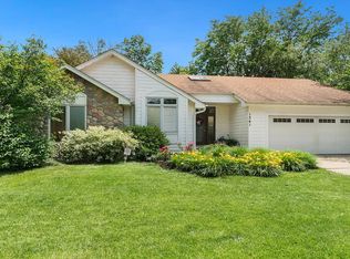 1341 Albany Ln, Rockford, IL 61107