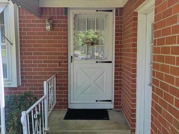 3rd image of 7 Bowie Drive