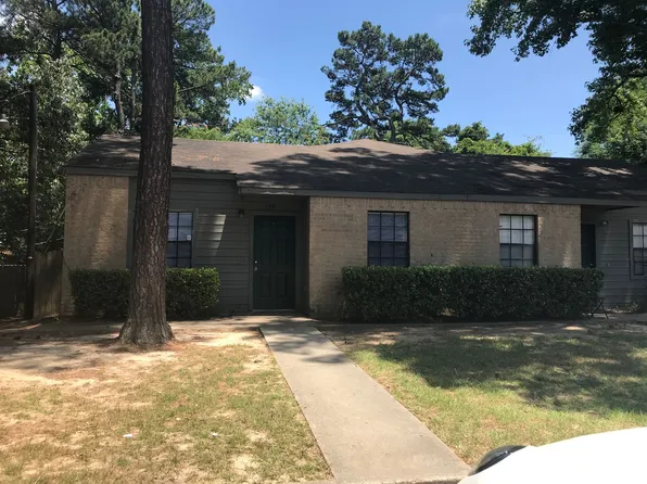 136 Jester Cir, Longview, TX 75604