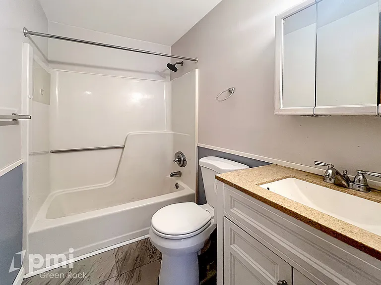 12 E Side Dr #2 — Photo 12