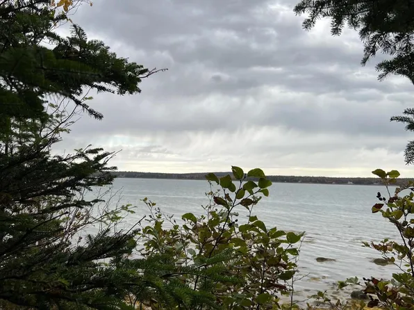 012 Paul Bunyan Road, Gouldsboro, ME 04624