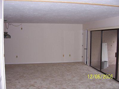 3rd image of 4684 Ringwood Mdw #54