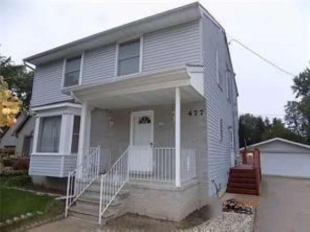 3 bed, 2.5 bath, 1800 sqft, $2,600 — Photo 1