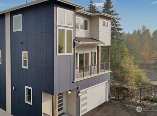 2702 151st St SW, Lynnwood, WA 98087
