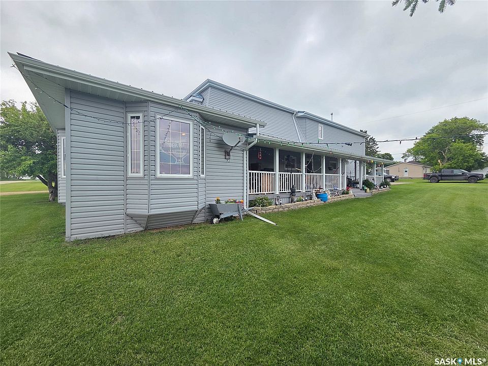 1st image of 15 Adelaide Street