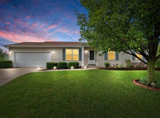 8 Bridle Spur Ct, Wright City, MO 63390