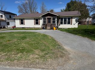 7 Mcmanus Street, Washburn, ME 04786