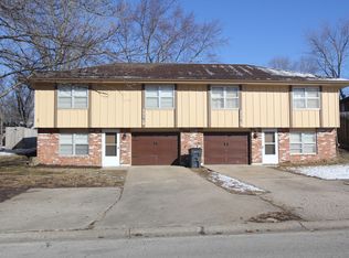 207 SW Westminister Rd #207, Blue Springs, MO 64014