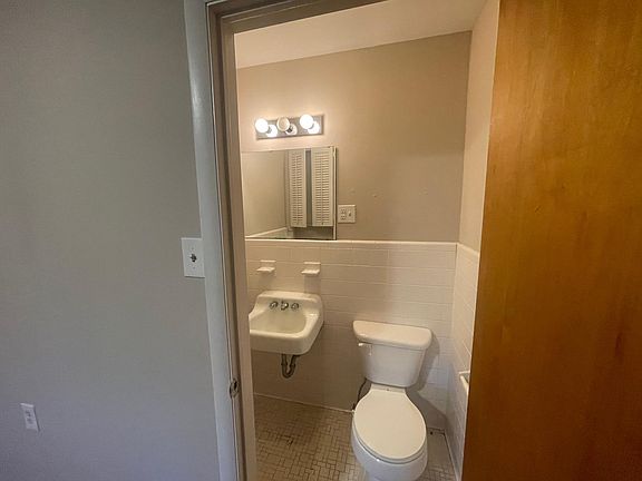 1.5 bath in small bedroom