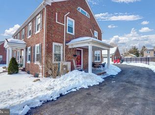 511 E Vine St, Stowe, PA 19464