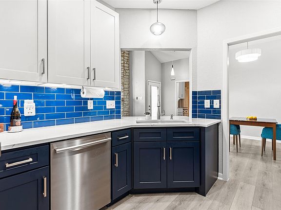 4th image of 6501 Brush Country Rd APT 137