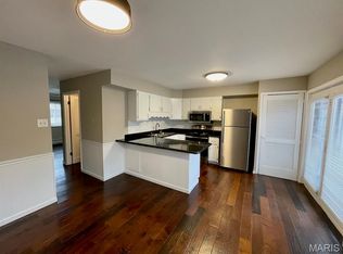 7394 Hazelcrest Dr, Hazelwood, MO 63042