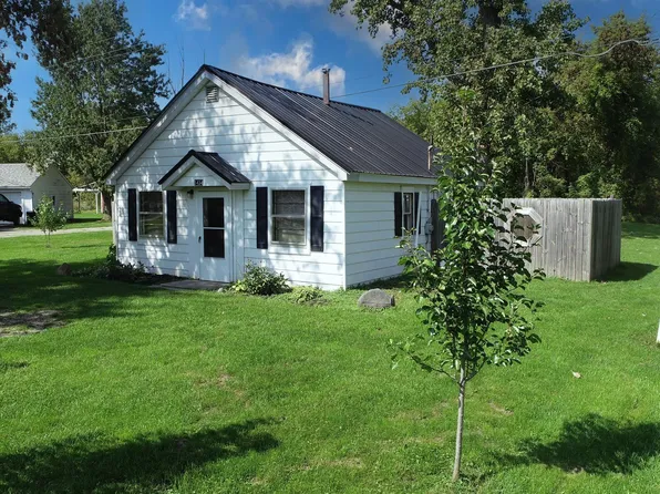 5434 Davison Rd, Lapeer, MI 48446