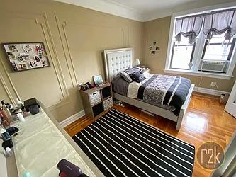 Rented by Realty 2000 Corp