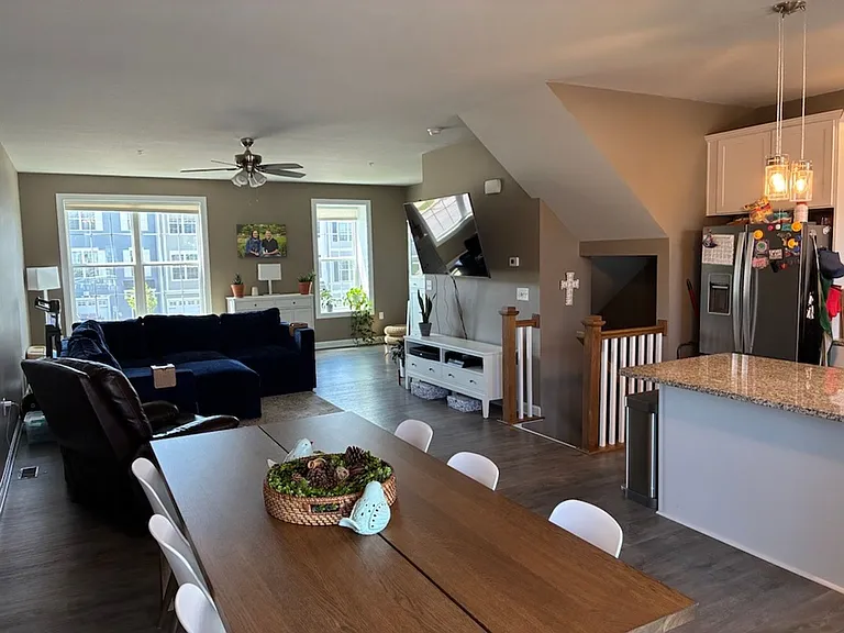 182 Hudson Blvd — Photo 15