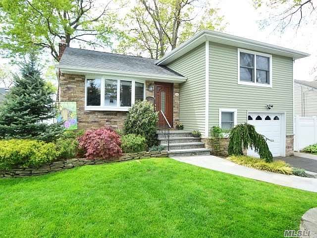 1st image of 162 Jerusalem Ave