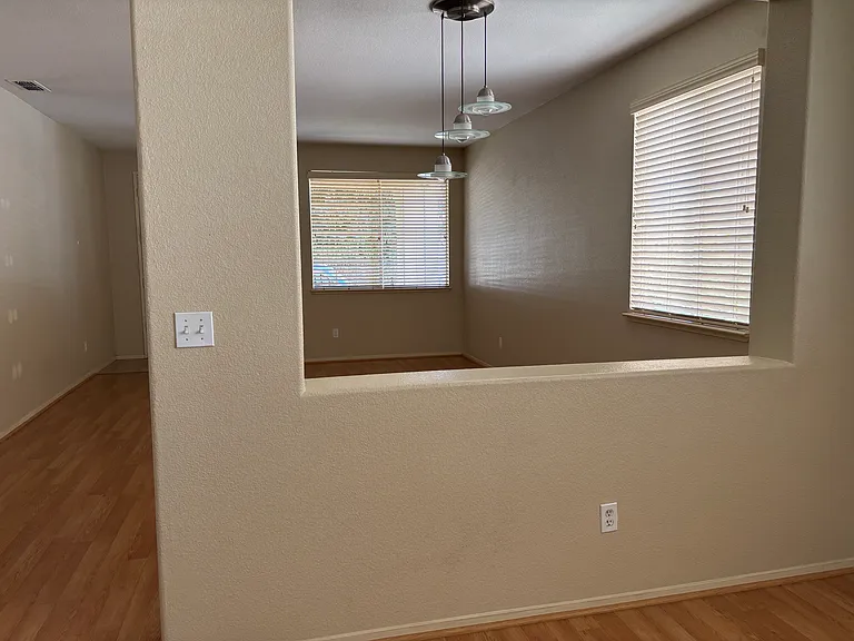 6789 Brook Falls Cir — Photo 7