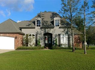 1883 Logan Ln, Mandeville, LA 70448
