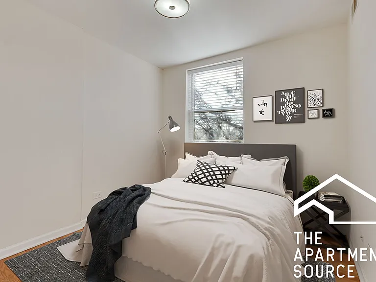 2530 W Leland Ave #1 — Photo 8
