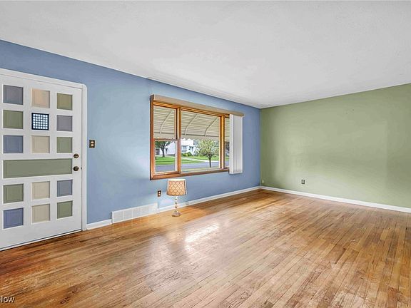 5th image of 6457 Claudia Dr