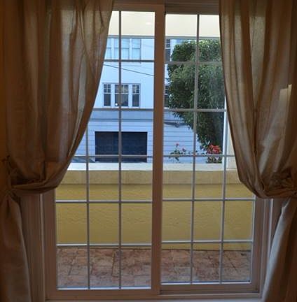 2nd image of 2336 Gough St #B
