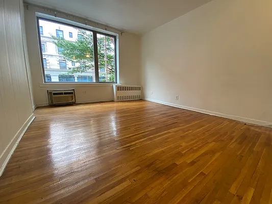 Rented by Corcoran | media 1