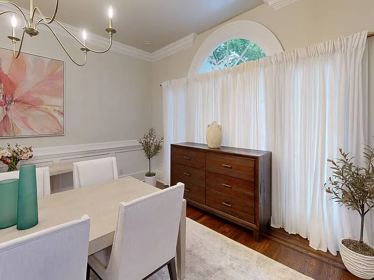 1296 W Wesley Rd NW — Photo 22