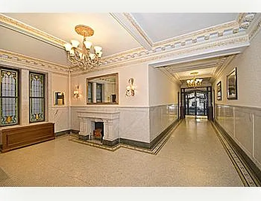 Sold by Nest Seekers International | media 5