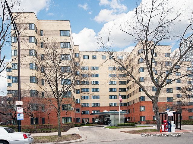 1st image of 5056 N Marine Dr APT D3