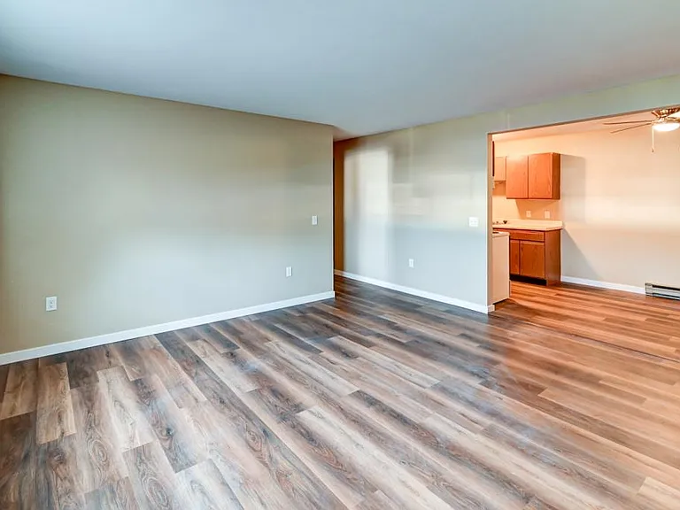 100 Sunset Ln #7 — Photo 8