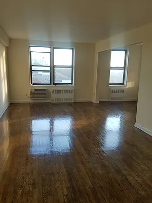 Rented by Max & Associates Realty Corp | media 26