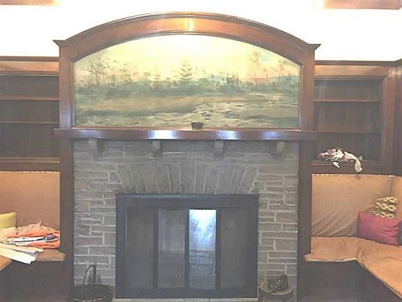 4th image of 517 1st Ave