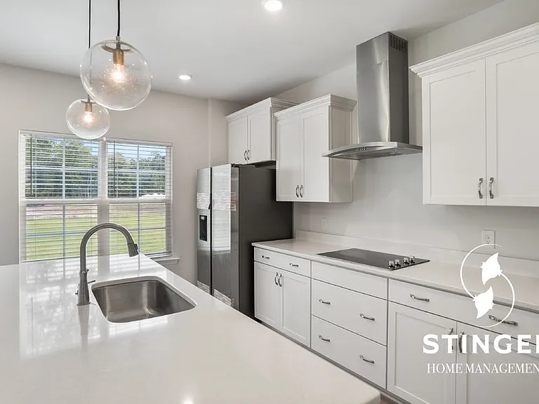103 Grange Ln — Photo 13