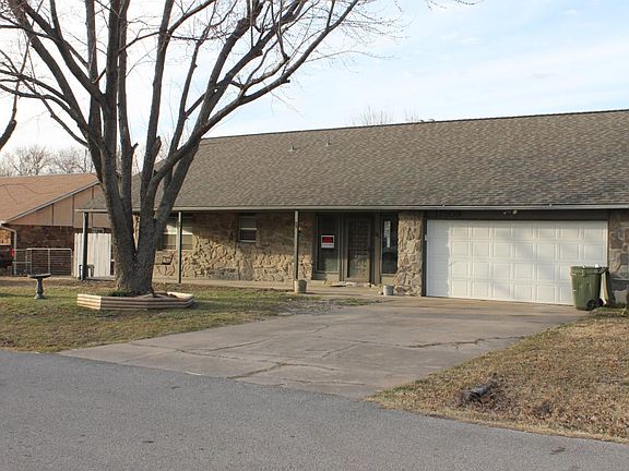 2 car garage with automatic opener