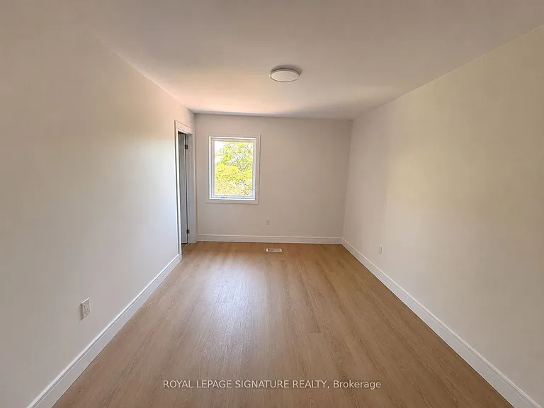 53 Bishop Ave #3 — Photo 14