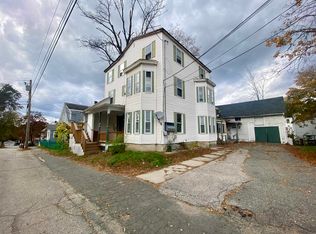 27 School St, Claremont, NH 03743